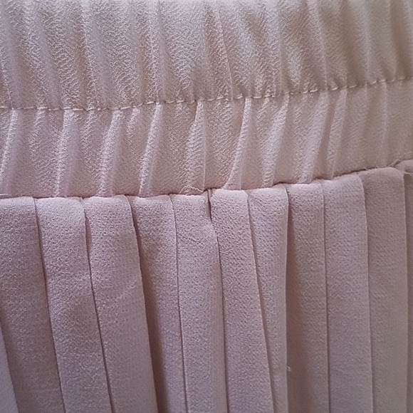 Skirt - Picture 2 of 2